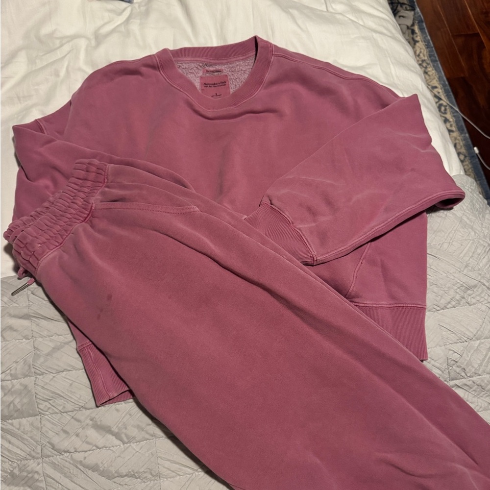 Abercrombie & Fitch Pink Matching SweatSet